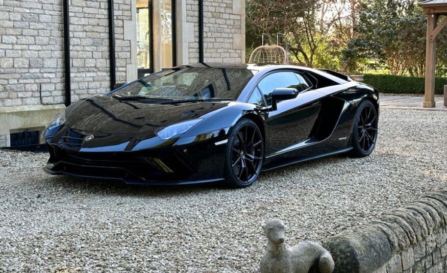 Lamborghini Aventador