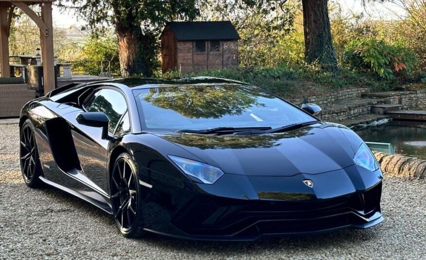 Lamborghini Aventador