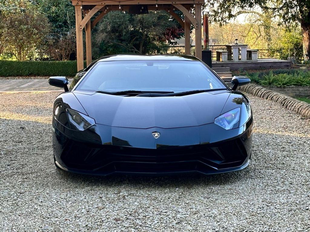 Lamborghini Aventador